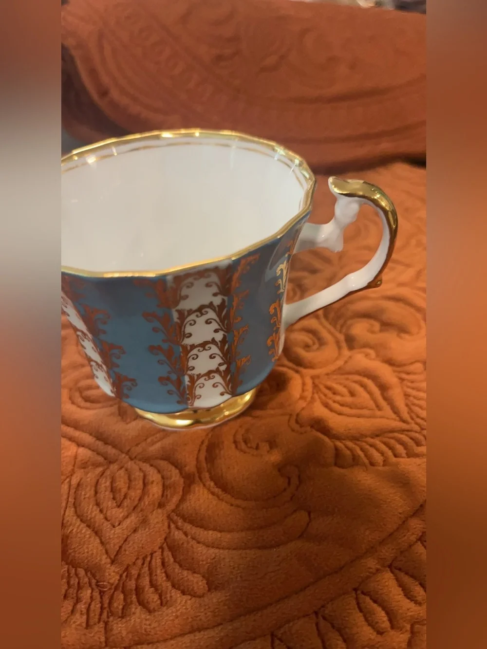 Vintage Elizabethan England Fine Bone China Teacup & Saucer 4481 Turquoise Gold